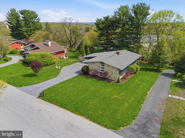 254 BLUFF VIEW DR, Lancaster, PA 17601
