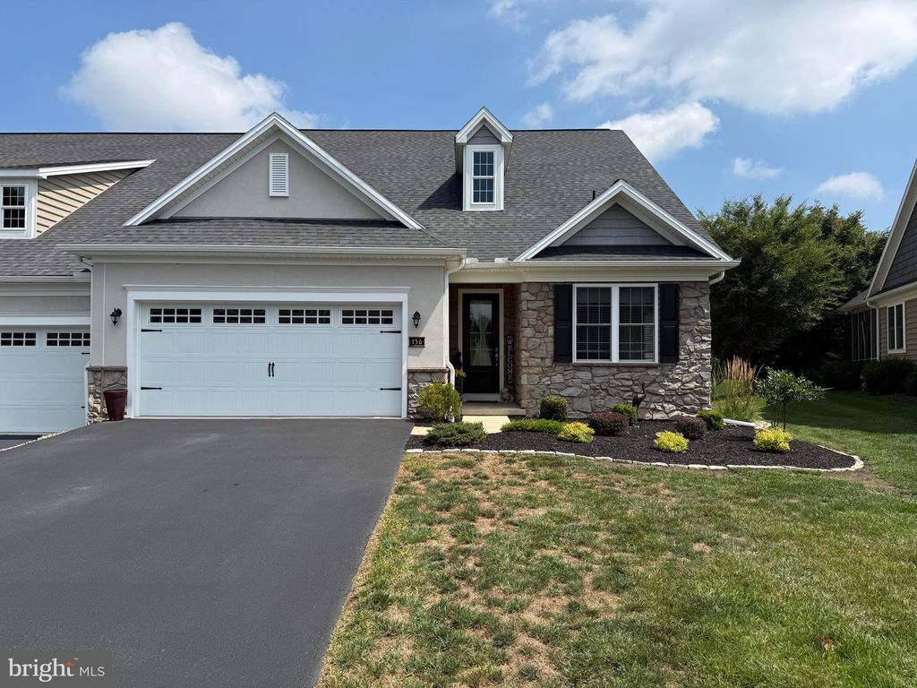 136 SAWGRASS DR, Millersville, PA 17551