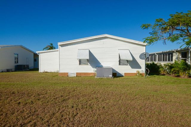 522 Hemingway Terrace, Fort Pierce, FL 34982