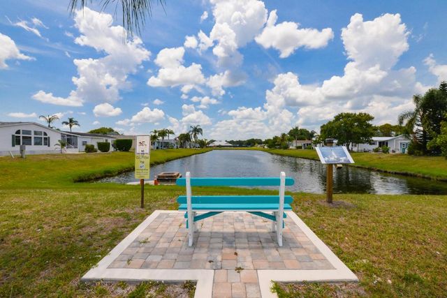 522 Hemingway Terrace, Fort Pierce, FL 34982