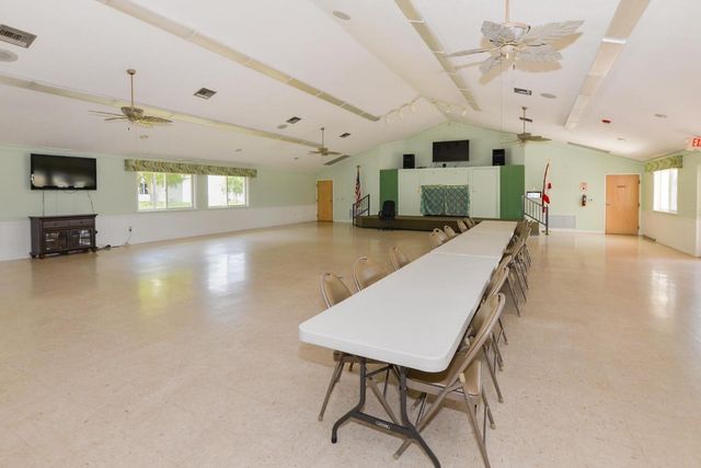 522 Hemingway Terrace, Fort Pierce, FL 34982