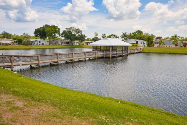 522 Hemingway Terrace, Fort Pierce, FL 34982