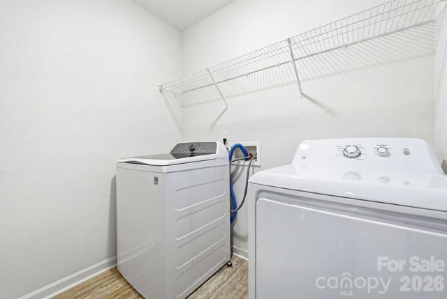 9839 Oak Barrel Lane, Charlotte, NC 28215