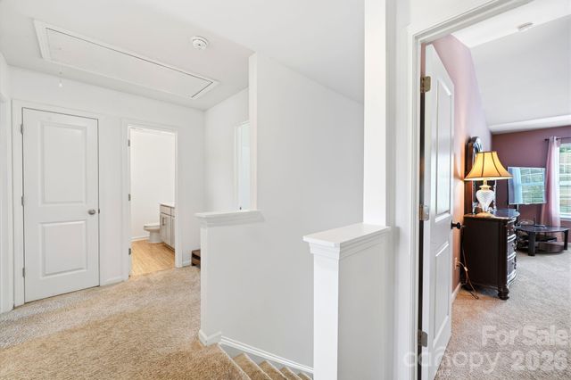 9839 Oak Barrel Lane, Charlotte, NC 28215
