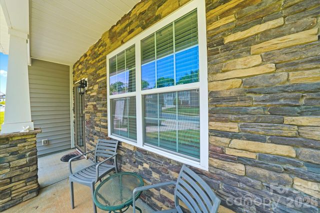 9839 Oak Barrel Lane, Charlotte, NC 28215