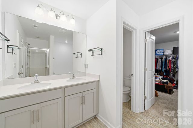 9839 Oak Barrel Lane, Charlotte, NC 28215