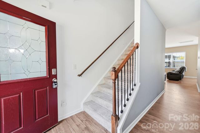 9839 Oak Barrel Lane, Charlotte, NC 28215