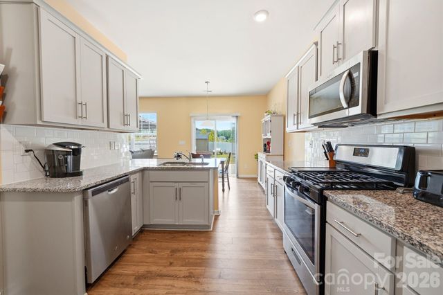 9839 Oak Barrel Lane, Charlotte, NC 28215