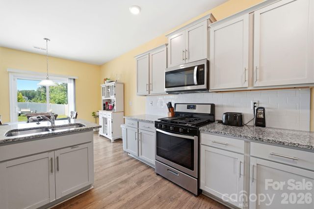 9839 Oak Barrel Lane, Charlotte, NC 28215