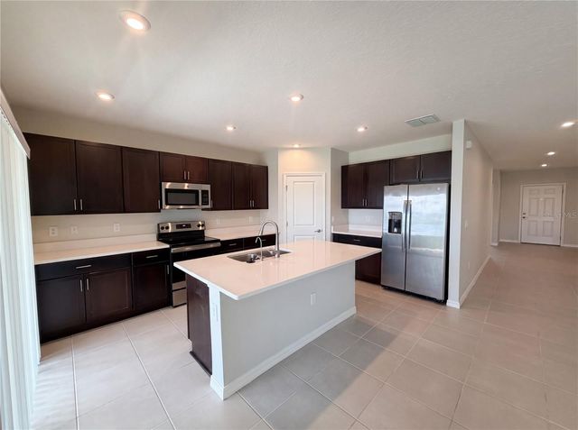 221 AQUAMARINE LANE, Kissimmee, FL 34758