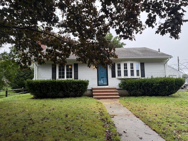 114 Rockway St, New Bedford, MA 02740