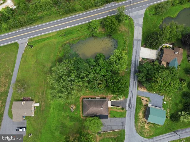 360 N NYES RD, Harrisburg, PA 17112
