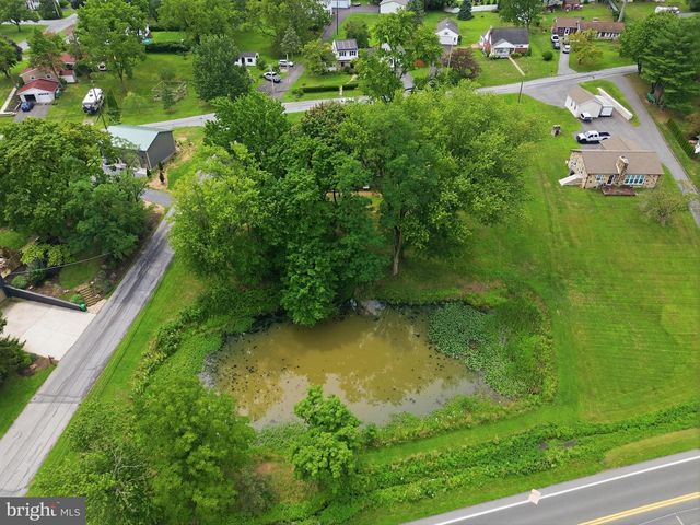 360 N NYES RD, Harrisburg, PA 17112
