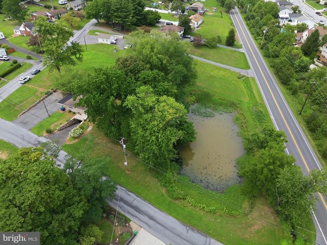360 N NYES RD, Harrisburg, PA 17112
