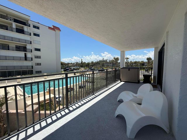 10102 S Ocean Drive 210a, Jensen Beach, FL 34957