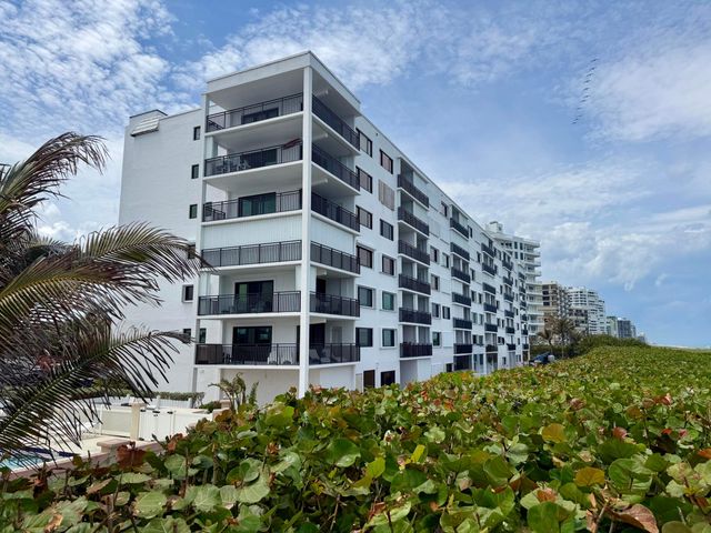 10102 S Ocean Drive 210a, Jensen Beach, FL 34957