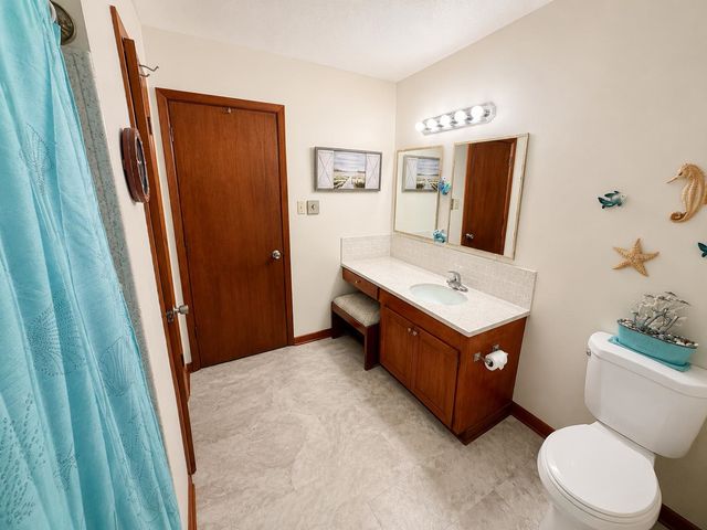 203 Hampton St, Houma, LA 70364