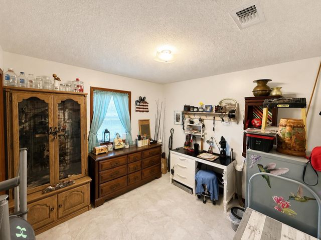 203 Hampton St, Houma, LA 70364