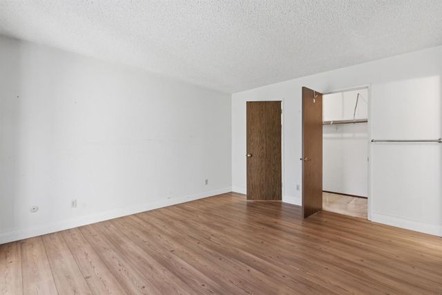 930 Kapareil Dr, Tracy, CA 95376