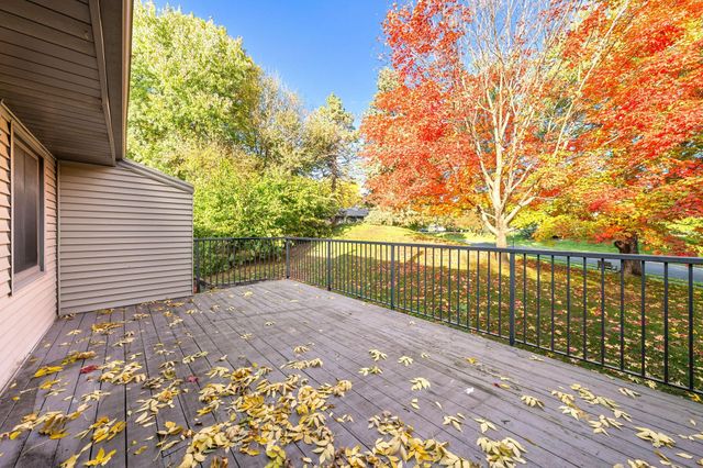 4373 Arden View Court, Arden Hills, MN 55112