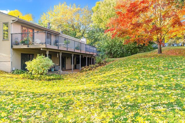 4373 Arden View Court, Arden Hills, MN 55112