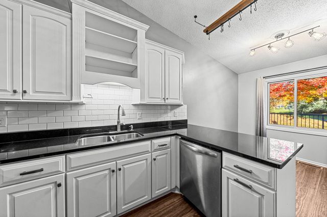 4373 Arden View Court, Arden Hills, MN 55112