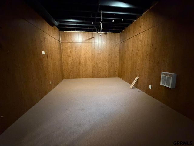 1445 County Road 2100 Road, Wilber, NE 68465