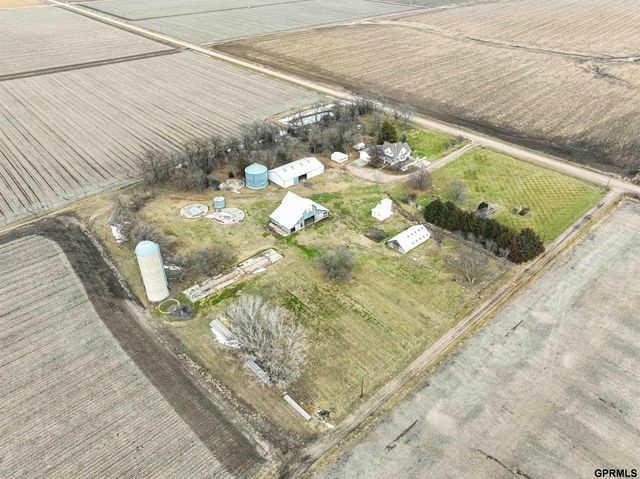 1445 County Road 2100 Road, Wilber, NE 68465