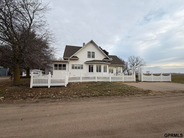 1445 County Road 2100 Road, Wilber, NE 68465