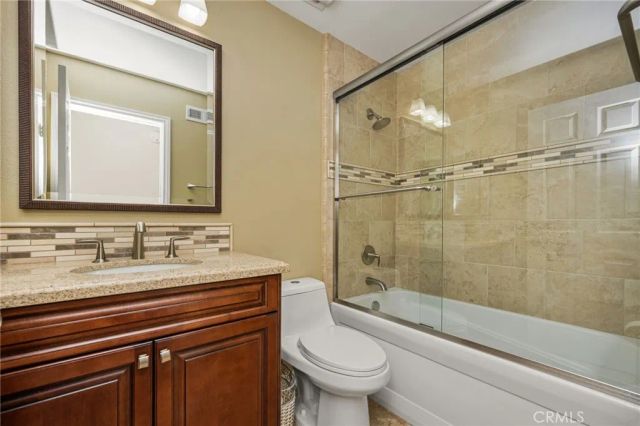 33 Richmond, Irvine, CA 92620