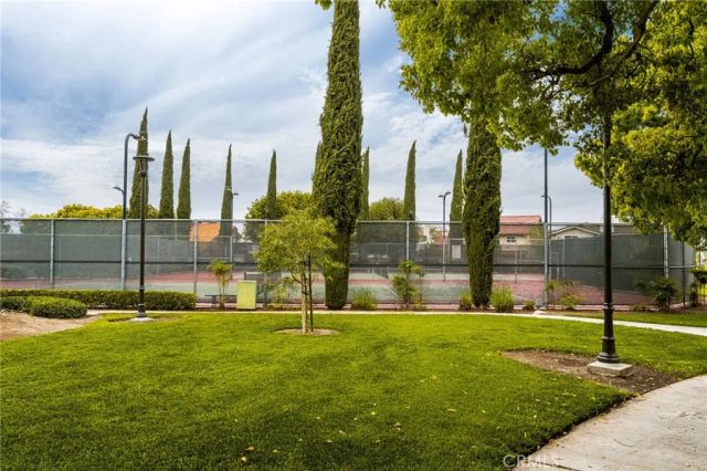 33 Richmond, Irvine, CA 92620