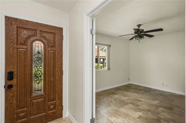 33 Richmond, Irvine, CA 92620