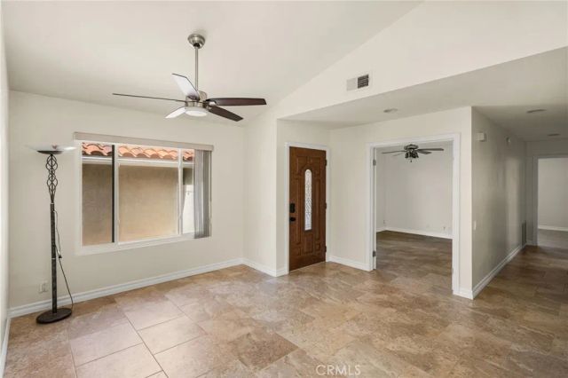 33 Richmond, Irvine, CA 92620