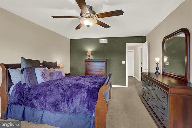 2436 CHADWICK CT, Harrisburg, PA 17110