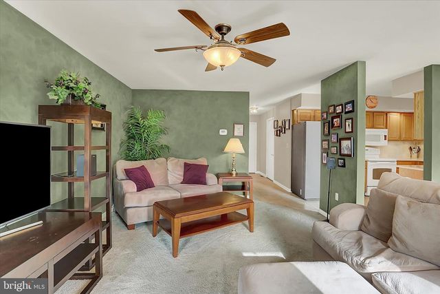 2436 CHADWICK CT, Harrisburg, PA 17110