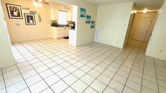 627 Overlook Court, Arlington, TX 76012
