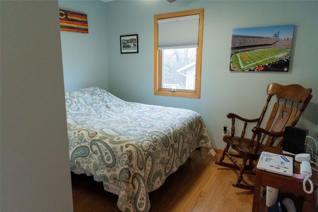 1262 Iowa Street, Pella, IA 50219