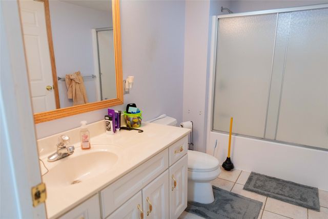 1262 Iowa Street, Pella, IA 50219