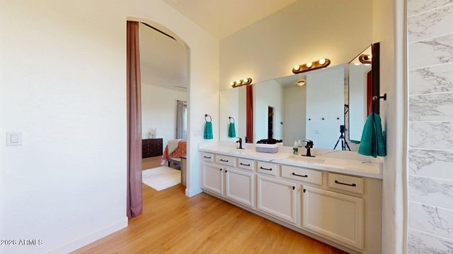 5740 E RED BIRD Road, Scottsdale, AZ 85266