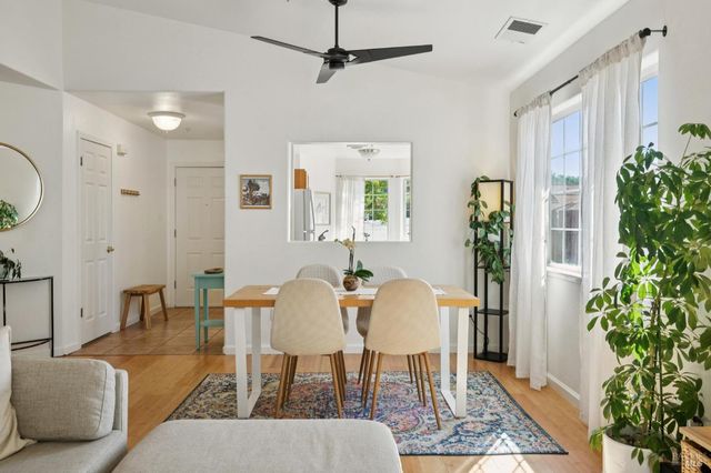 313 Portofino Way, Cloverdale, CA 95425