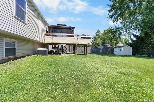 8193 Rizzo Drive, Clay, NY 13041