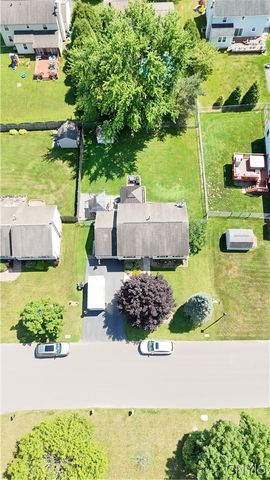 8193 Rizzo Drive, Clay, NY 13041