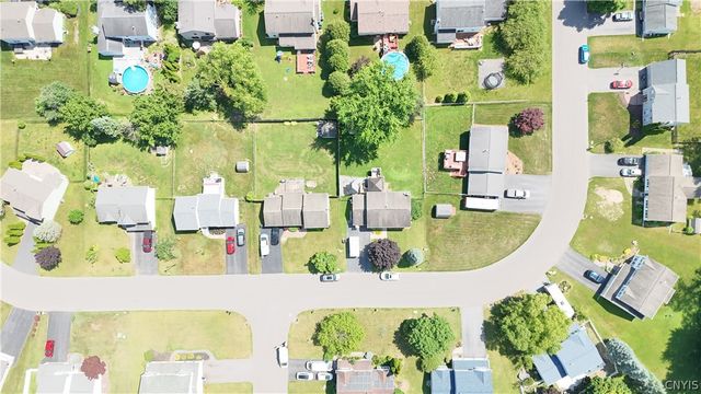 8193 Rizzo Drive, Clay, NY 13041