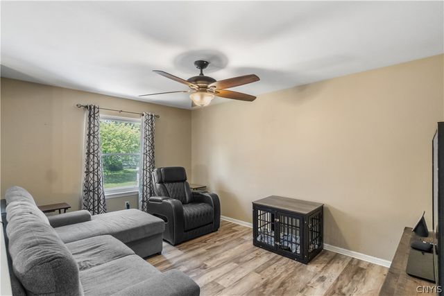 8193 Rizzo Drive, Clay, NY 13041
