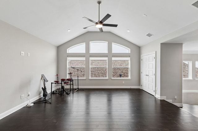 2164 Domingo Drive, Fort Worth, TX 76008