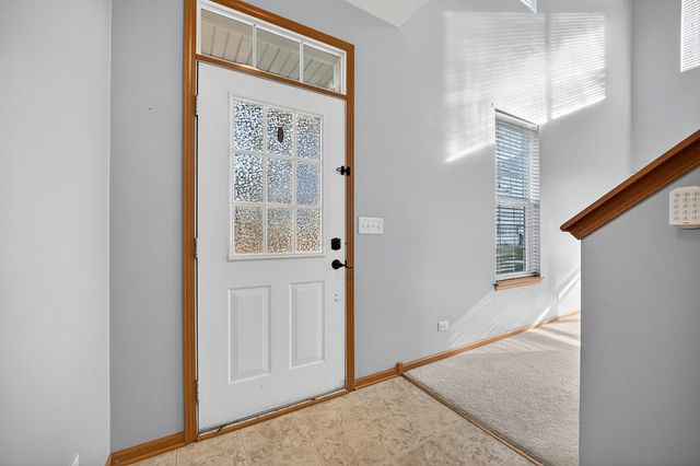 1492 Waterside Drive 1, Dekalb, IL 60115