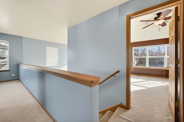 1492 Waterside Drive 1, Dekalb, IL 60115