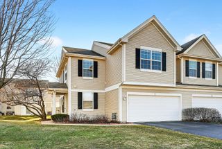 1492 Waterside Drive 1, Dekalb, IL 60115