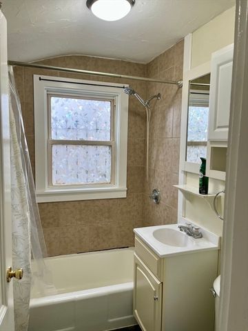 277 W Elm St 4, Brockton, MA 02301