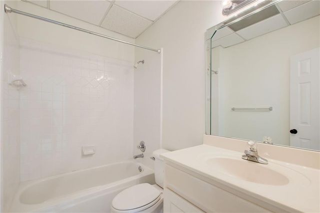 4910 Red Robin Ridge, Johns Creek, GA 30022